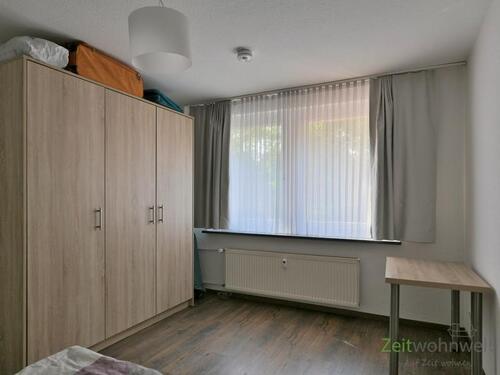 großer Kleiderschrank - Etagenwohnung mit 45,60 m&sup2; in Erfurt zur Miete