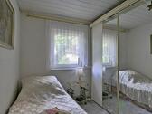 verspiegelter Kleiderschrank - Etagenwohnung mit 35,00 m² in Erfurt zur Miete