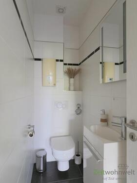 separates WC - 