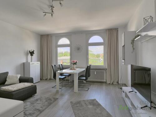 Blick ins Wohnzimmer - (EF1394_M) Kassel-Stadt: West, Erstbezug in neu möblierte Stadtwohnung mit Balkon, alles funkel-nagel-neu