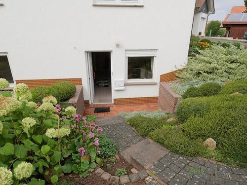 Eingang und Terrasse - 