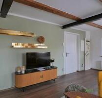 (EF1238_M) Dresden: Briesnitz, neu möbliertes Apartment im Innenhof eines historischem Hauses, Reinigungsservice