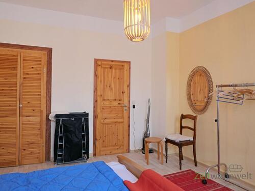 Wandschrank im Schlafzimmer - Etagenwohnung mit 64,00 m&sup2; in Arnstadt zur Miete