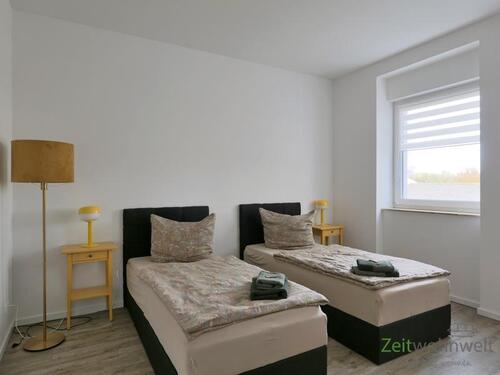 Blick ins Schlafzimmer - 