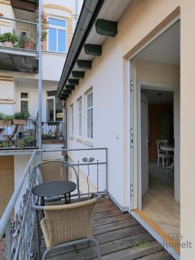 Eingang mit Sitzecke - 