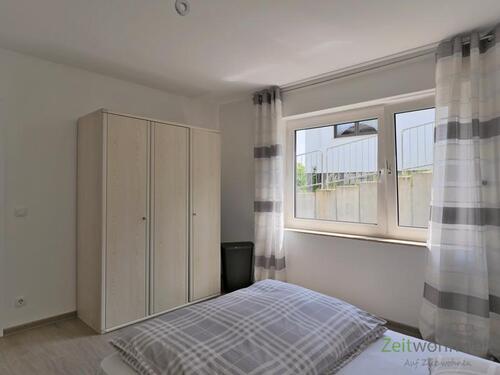 Kleiderschrank - 