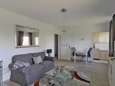 Blick zur Eingangstüre - 2 Zimmer Etagenwohnung in Kassel