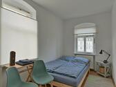 Blick ins Schlafzimmer - 2 Zimmer Etagenwohnung in Dresden