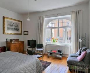 (EF1255_M) Weimar: Westvorstadt, zentrumsnahes möbliertes Apartment in ruhiger Seitenstraße, Service inklusive