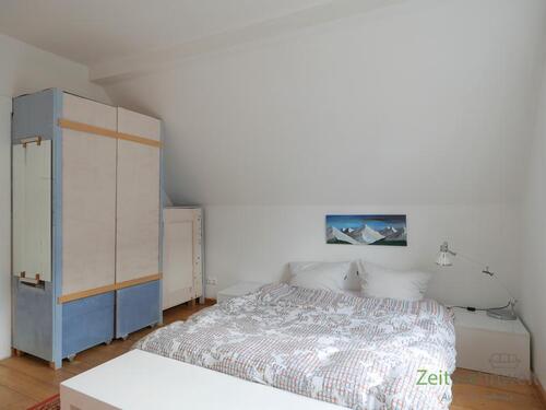 breites Bett - 