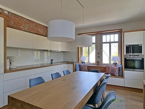 vollausgestattete Wohnküche - 