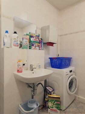 Waschmaschine im Haus - 