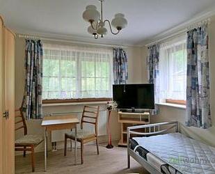 (EF0617_M) Dresden: Kauscha, kleines möblieres Apartment mit Terrasse und sep. Eingang, für Wochenendheimfahrer