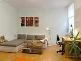 Couch und Schreibtisch - (EF0545_M) Arnstadt: Arnstadt, neu möblierte Wohnung in einem ruhigem Altstadtgebäude, WLAN, eigene Waschmaschine