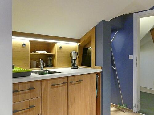 Küche - (EF0540_M) Dresden: Briesnitz, möbliertes Luxus-Apartment mit Echtholzböden und 8-eckigem Turm-Schlafzimmer