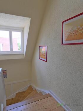 gepflegtes Treppenhaus - 