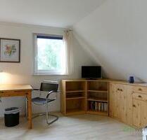 (EF0416_M) Dresden: Klotzsche, kleines möbliertes Apartment auf der ruhigen Gartenseite, an Wochenendheimfahrer