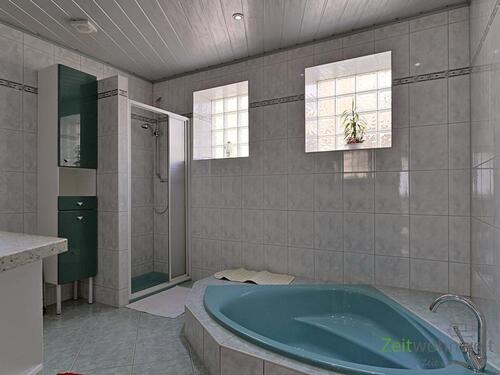 tiefe Eckbadewanne und Dusche - 