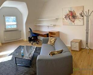 (EF0113_Y) Erfurt: Löbervorstadt, möbliertes Zimmer in schöner Wohnlage mit eigenem Bad, an Wochenendheimfahrer