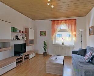 (EF0702_M) Zwickau: Crossen, Neu renovierte und neu möblierte 2-Zimmer-Whg, ruhiges Wohnhaus mit Garten