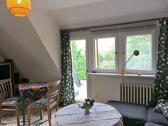 Blick zum Balkon - Etagenwohnung mit 63,00 m² in Dresden zur Miete