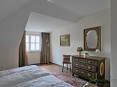 Sideboard und Erker - 