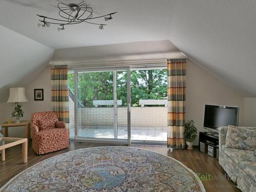 Blick zur Dachterrasse - 2 Zimmer Etagenwohnung zur Miete in Kaufungen
