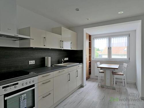 Einbauküche und Esstisch - Etagenwohnung mit 60,00 m&sup2; in Wutha-Farnroda zur Miete