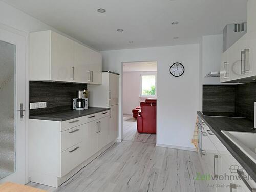 Blick zum Wohnzimmer - 2 Zimmer Etagenwohnung in Wutha-Farnroda