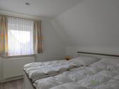 Blick ins Schlafzimmer - 