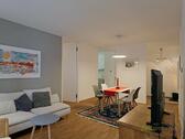 Esstisch im Wohnzimmer - 3 Zimmer Etagenwohnung in Dresden