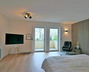 (EF0988_M) Dresden: Friedrichstadt, nagelneu möbliertes, ruhiges Apartment mit Balkon und PKW-Stellplatz, WLAN inkl.