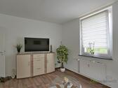 TV im Wohnzimmer - 2 Zimmer Etagenwohnung zur Miete in Kassel