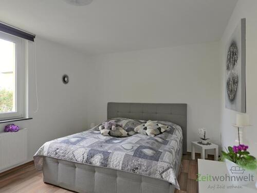 Blick ins Schlafzimmer - 2 Zimmer Etagenwohnung in Kassel