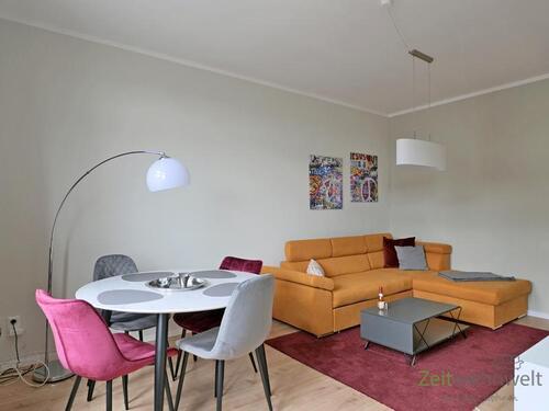 Blick ins Wohnzimmer - 2 Zimmer Etagenwohnung zur Miete in Chemnitz