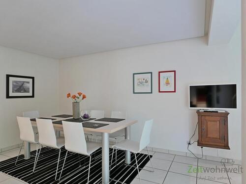 Esstisch und TV - Etagenwohnung mit 49,00 m² in Fuldabrück zur Miete