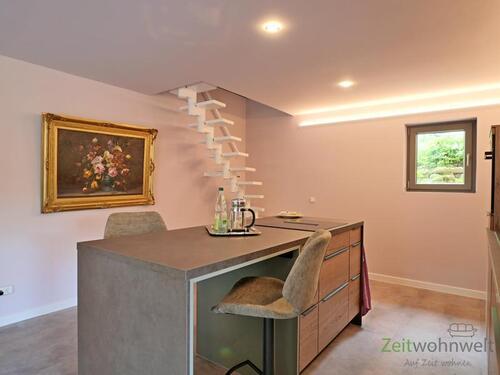 Innentreppe hinter der Küche - 