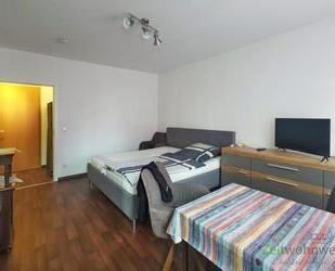 (EF1267_M) Dresden: Mickten, preiswertes möbliertes Mini-Apartment für Wochenendheimfahrer