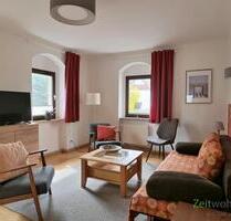 (EF1265_M) Dresden: Meißen, preiswertes möbliertes Wohnhaus mit zwei Bädern und Garten, PKW-Stellplätze möglich