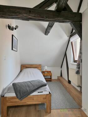 das kleine Schlafzimmer oben - 