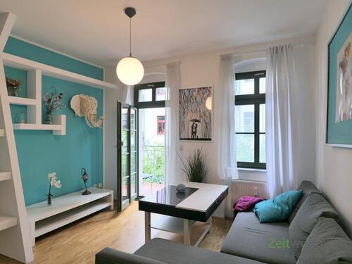 Blick in den Wohnraum - (EF1422_M) Dresden: Äußere Neustadt, möblierte Wohnung mit Balkon im ruhigen Hinterhaus