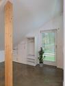 Garderobe am Eingang - 