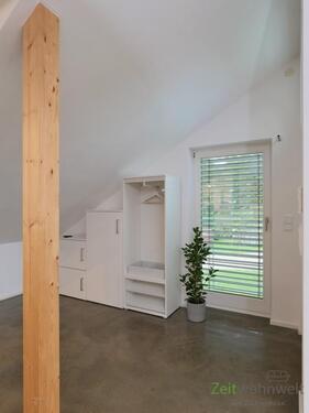 Garderobe am Eingang - 