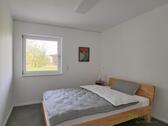 Blick ins Schlafzimmer - 