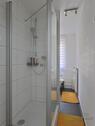 verglaste Dusche im Bad - 