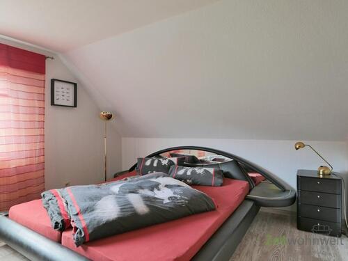 breites Bett - 