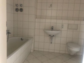 Badezimmer mit Wanne - 