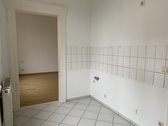 Durchgangsküche - 2- Zimmerwohnung mit 50,31 m&sup2; in Gotha zur Miete