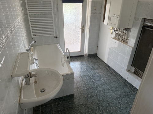 Badezimmer - Einfamilienhaus mit 66,00 m&sup2; in Gotha zum Kaufen