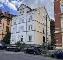 Oben wohnen. Zentral leben. Dachgeschosswohnung in Gotha.